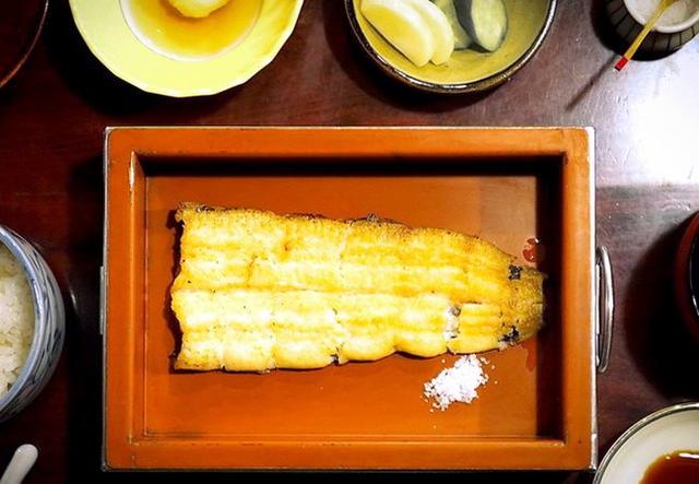 eat eel with salt